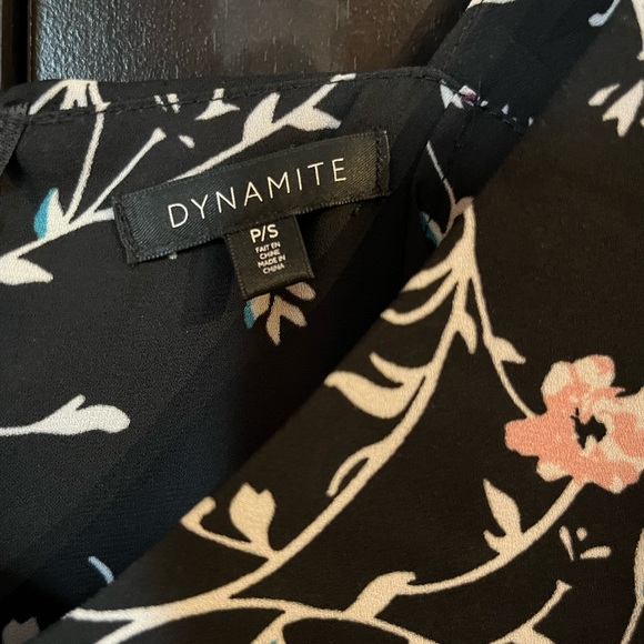 Dynamite black tank top with flowers, size S - Picture 2 of 3